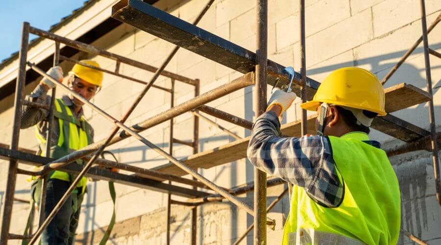 Professional fairlawn roofing services in Issue, MD